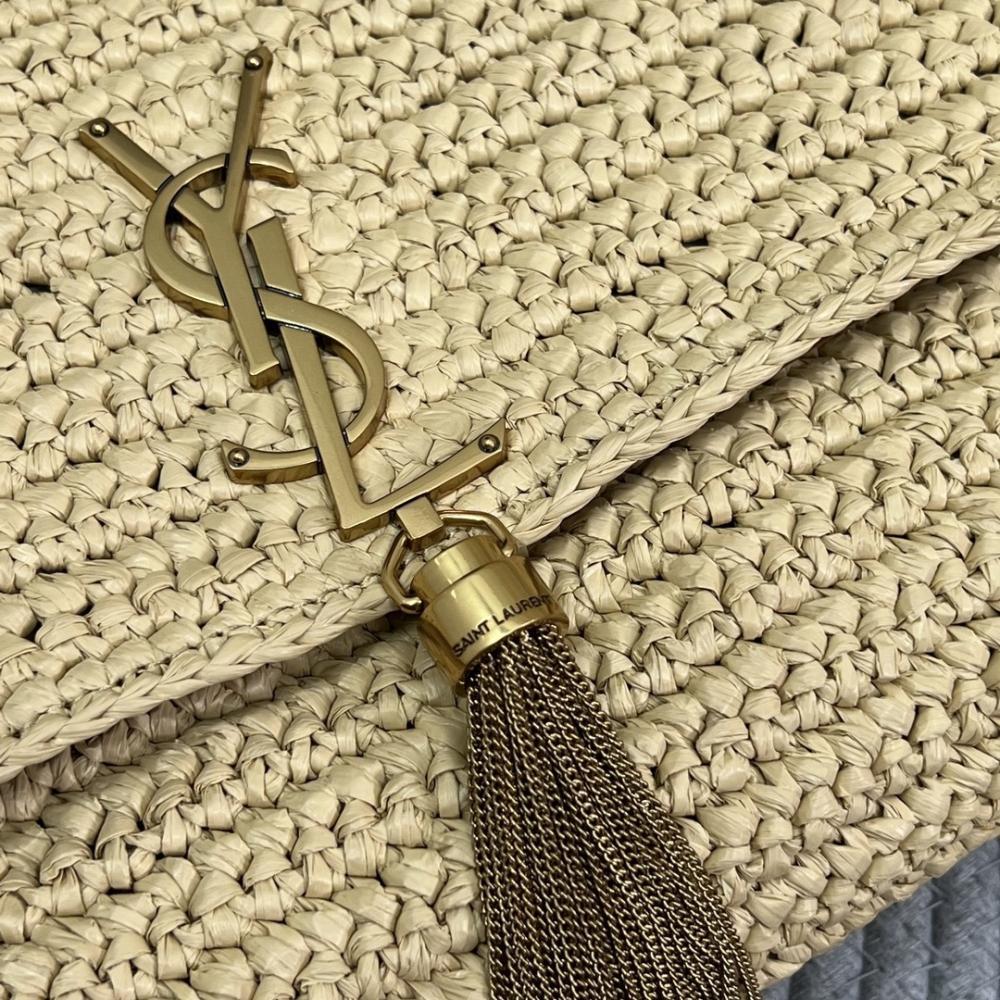 Elegant Shoulder Bag