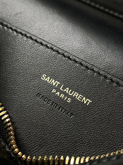 Modern Luxury Black Leather Shoulder Bag – Special Edition