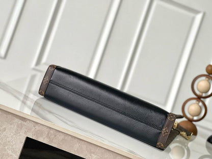 Modern Luxury Leather Bag