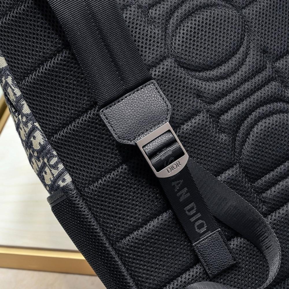 Stylish Refined Beige Quilted Jacquard Crossbody Bag