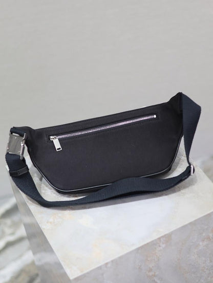 Arco Leather Bag
