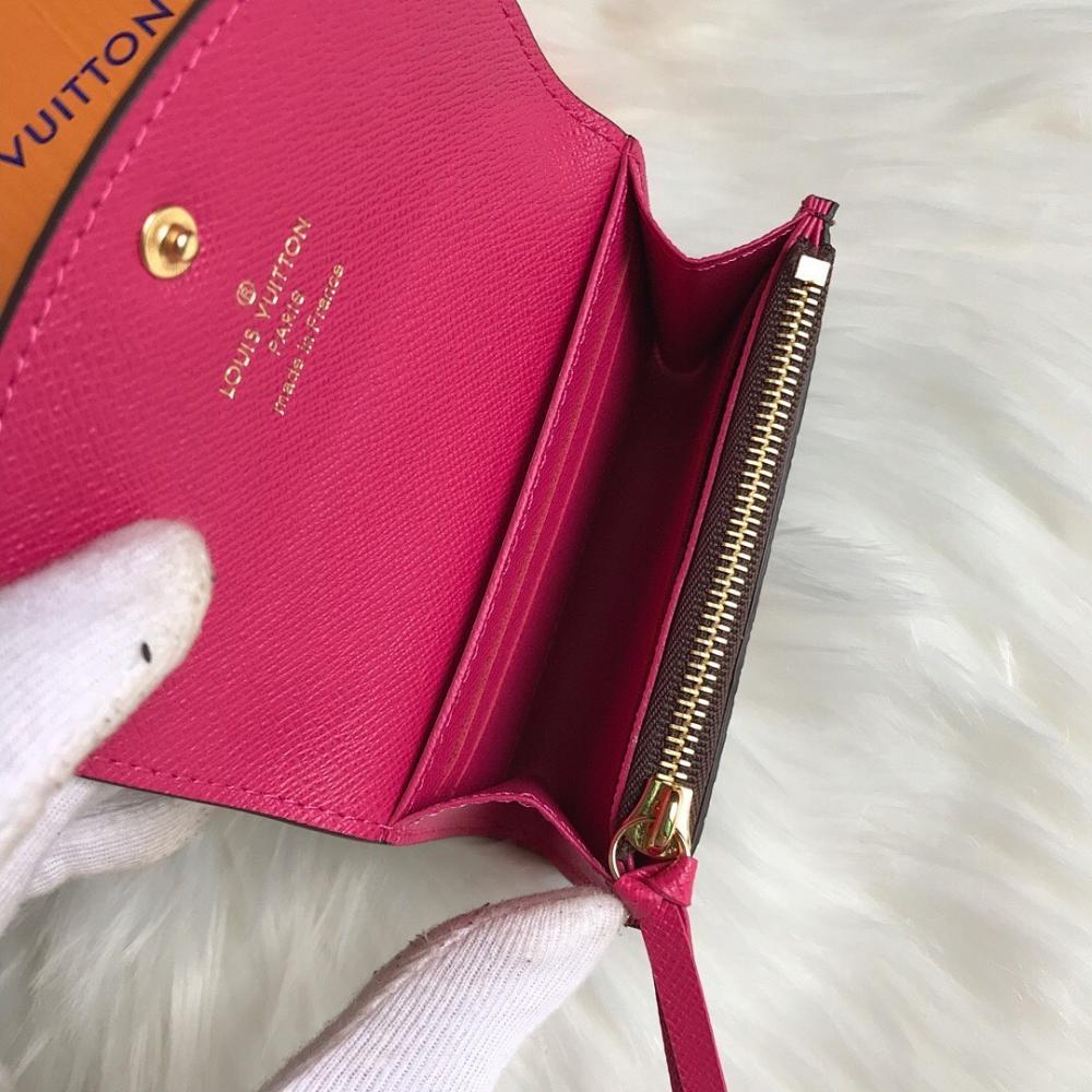Stylish Gold Leather Wallet – Limited Edition