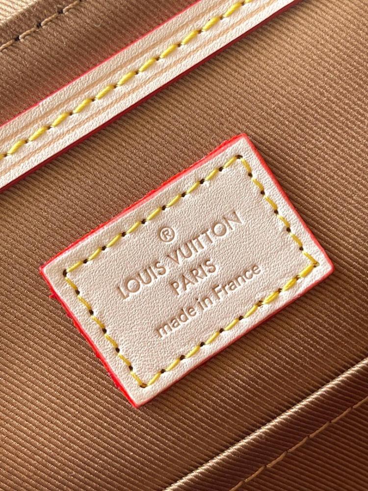 Stylish Refined Monogram Leather Crossbody Bag