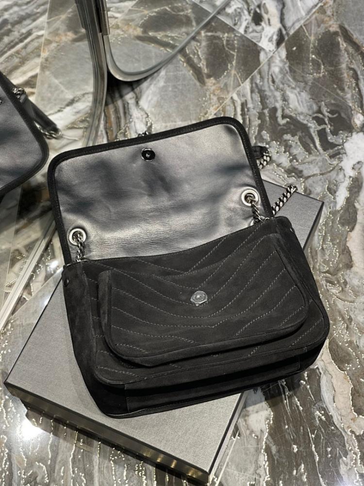 Modern Elegant Leather Bag