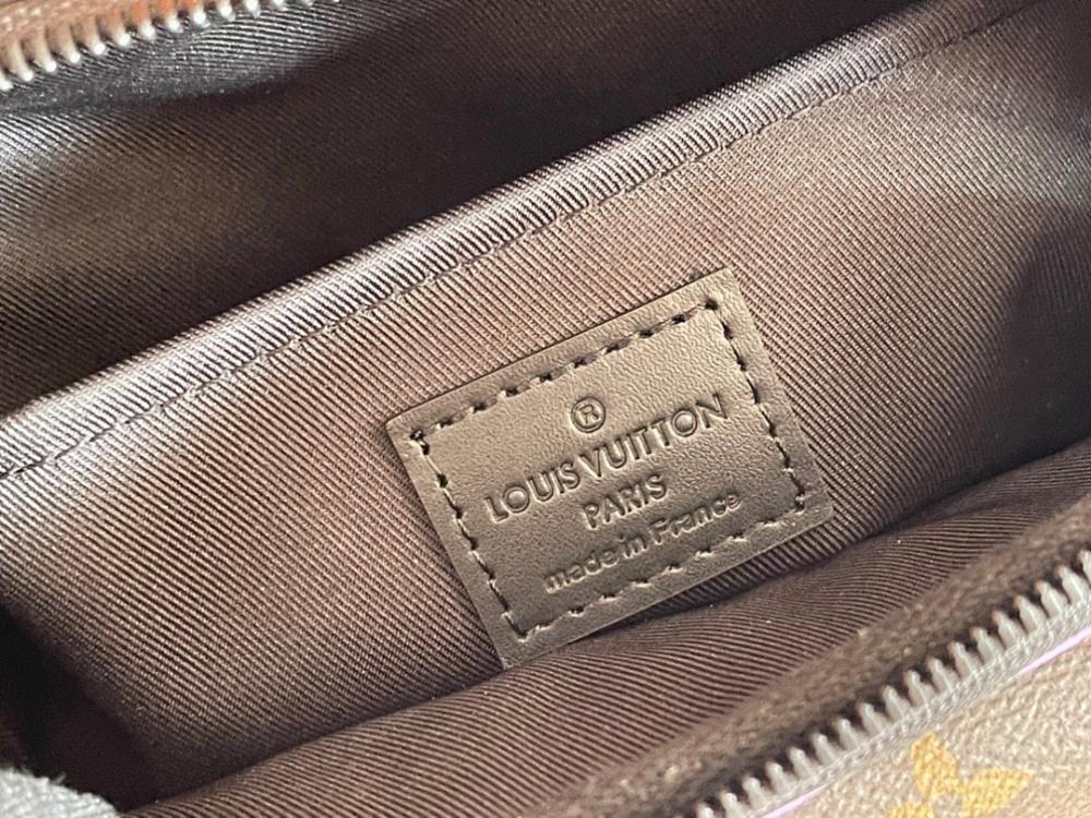 Modern Refined Canvas Shoulder Bag