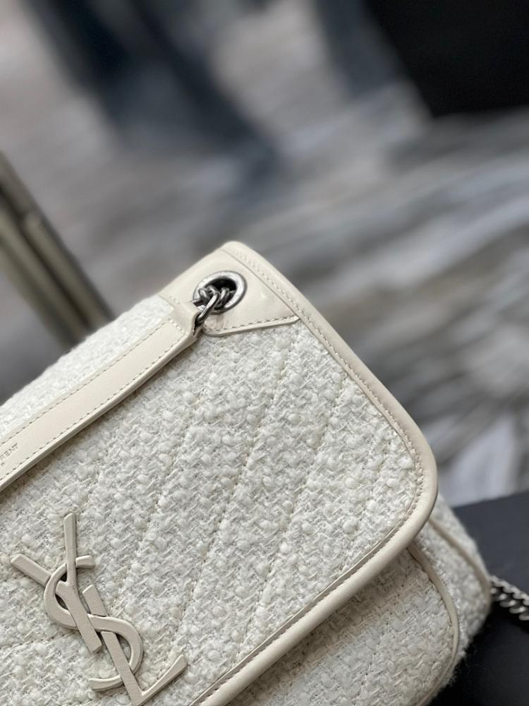 Elegant Leather Top Handle Bag – Limited Edition