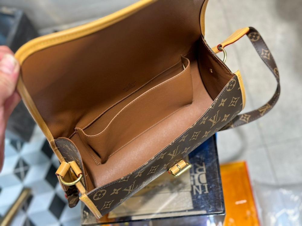Stylish Bucket Bag – Limited Edition
