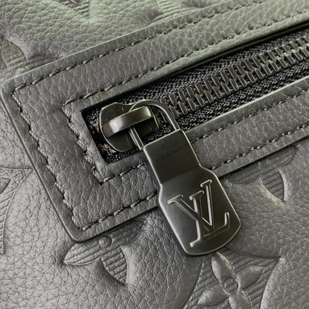 Arco Travel Bag