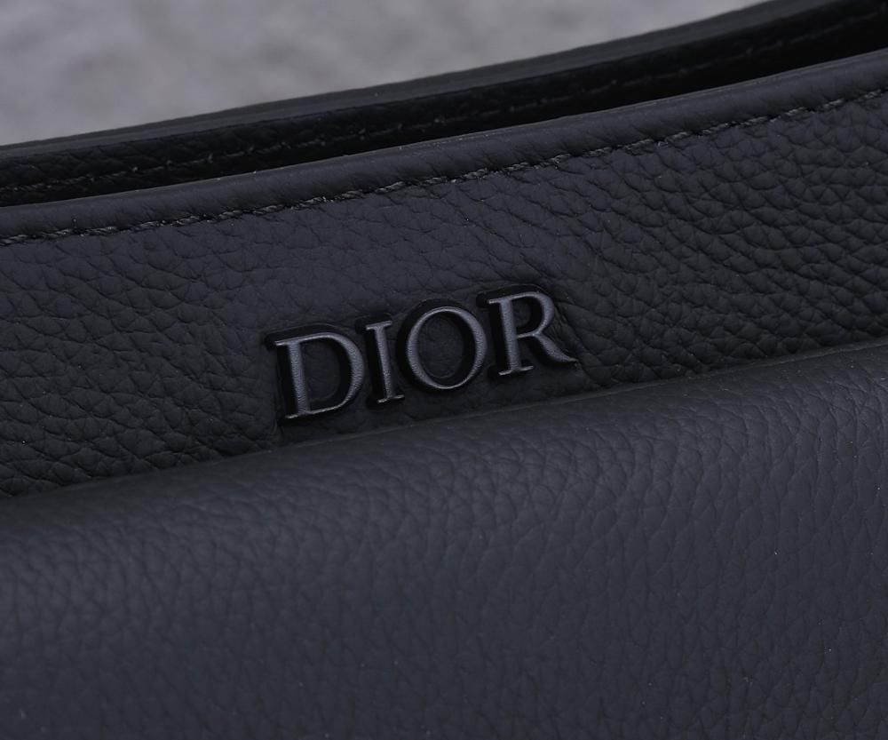 Luxury Stylish Black Quilted Calfskin Shoulder Bag