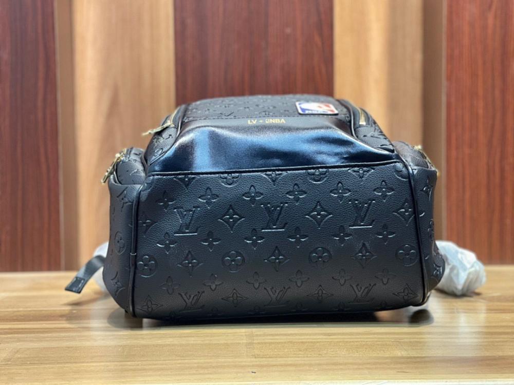 Modern Italian-Inspired Embroidered Bag