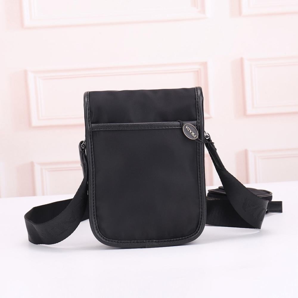 Stylish Refined Nylon Shoulder Bag