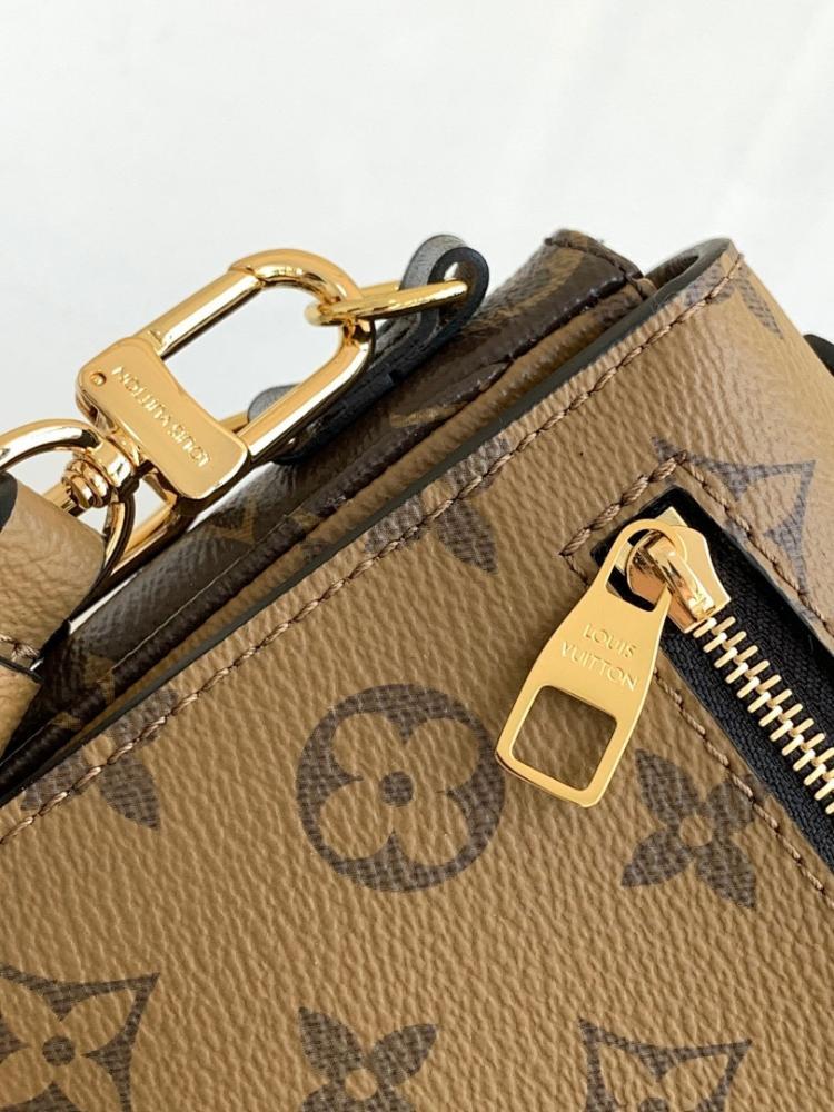 Italian-Inspired Luxury Shoulder Bag