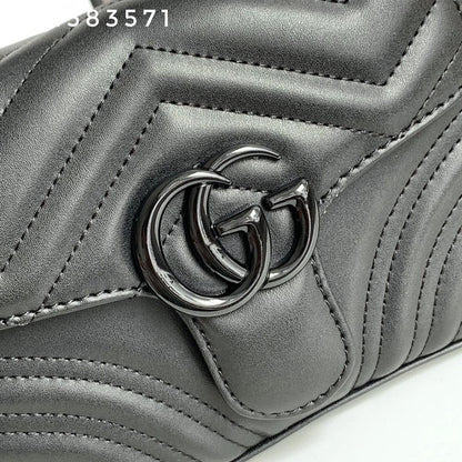 Modern Luxury Black Quilted Leather Shoulder Bag – Limited Edition