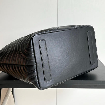 Classic Elegant Bag