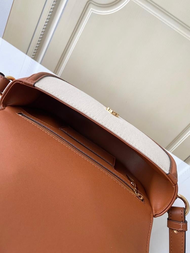 Italian-Inspired Stylish Embroidered Calfskin Shoulder Bag