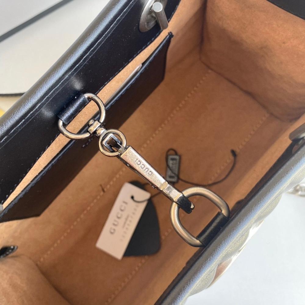 Modern Stylish Quilted Leather Crossbody Bag