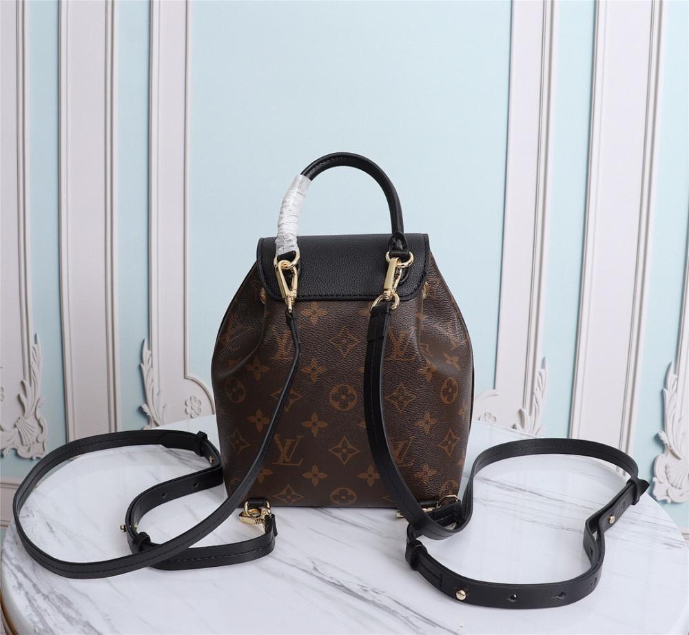 Classic Refined Calfskin Shoulder Bag