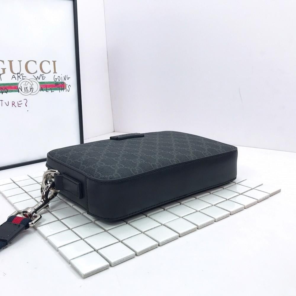 Stylish Crossbody Bag – Limited Edition