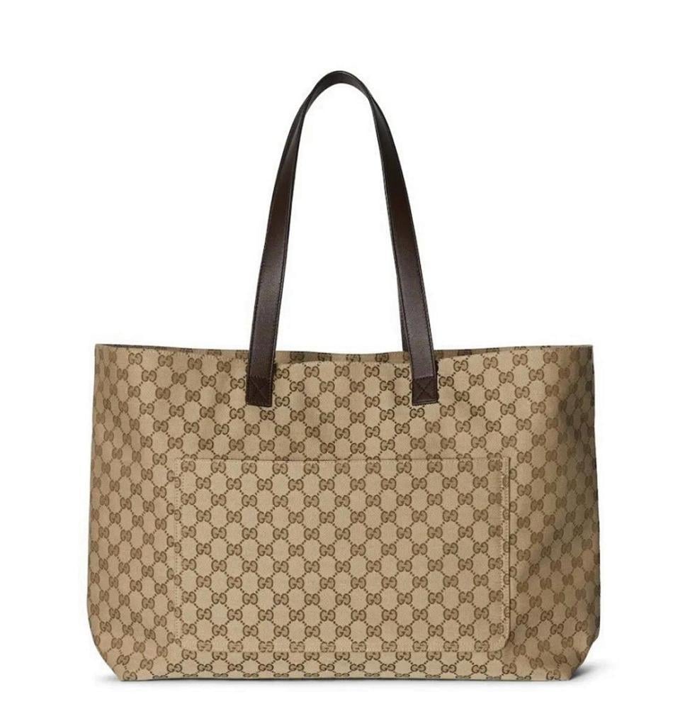 Elegant Refined Crossbody Bag
