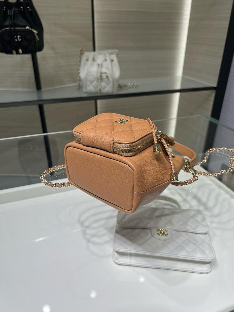 Classic Bucket Bag