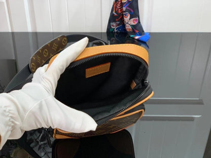 Elegant Crossbody Bag