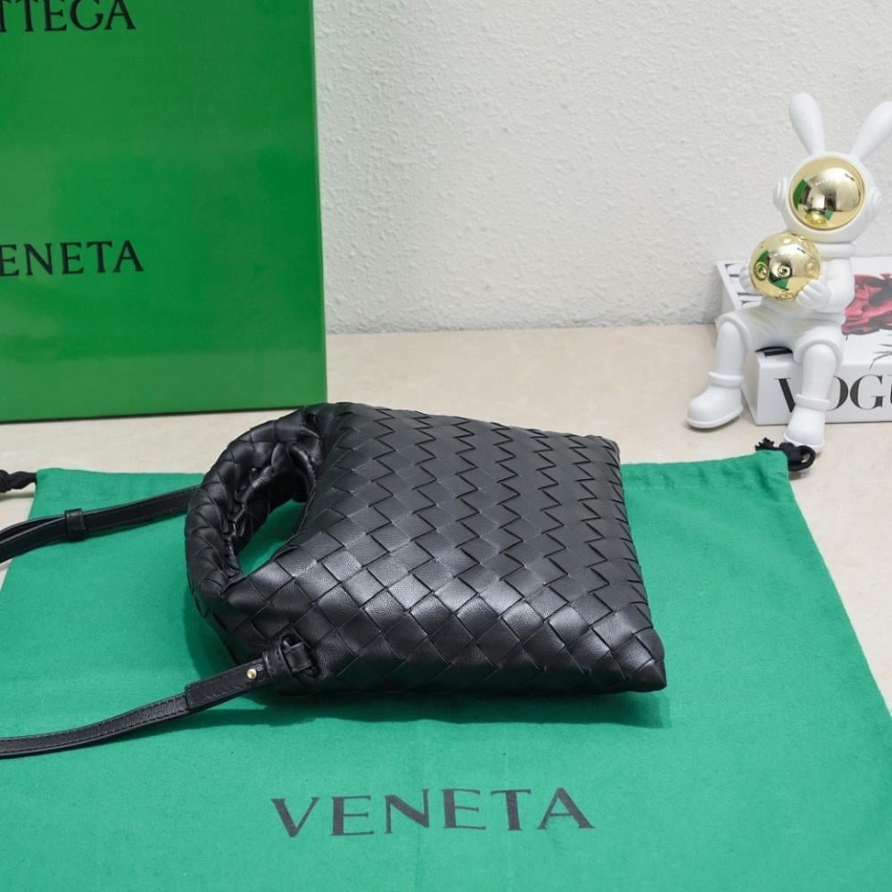 Modern Luxury Shoulder Bag