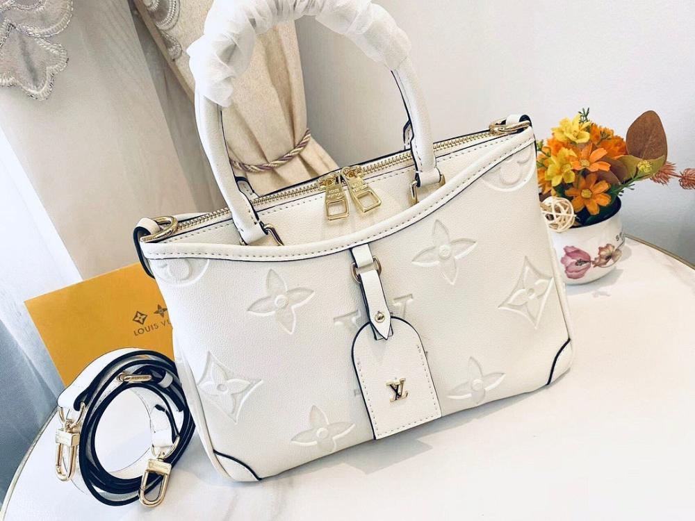 Modern Leather Crossbody Bag – Special Edition
