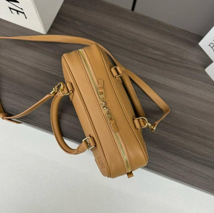 Bobby Leather Shoulder Bag