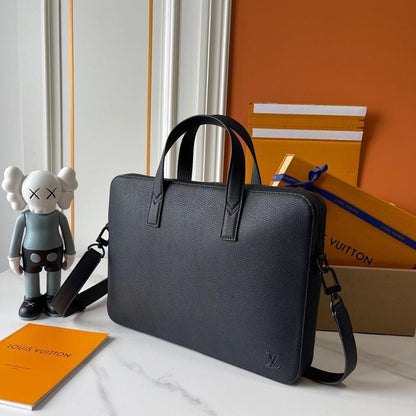 Classic Italian-Inspired Quilted Leather Shoulder Bag