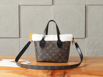Neverfull Monogram Lambskin Shoulder Bag