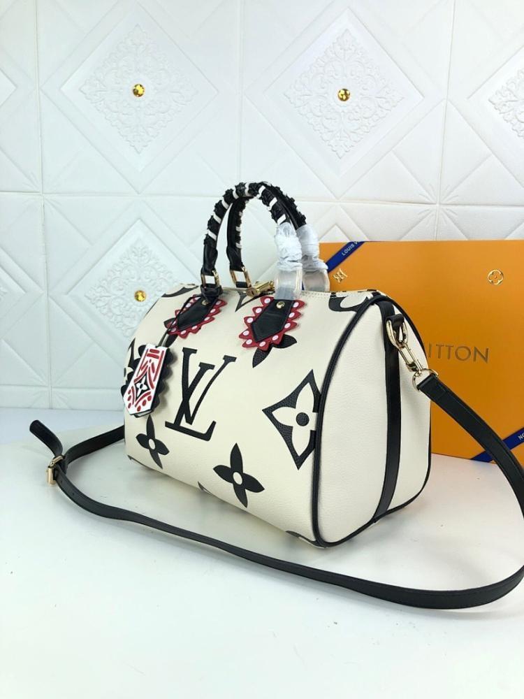 Elegant Top Handle Bag – Limited Edition