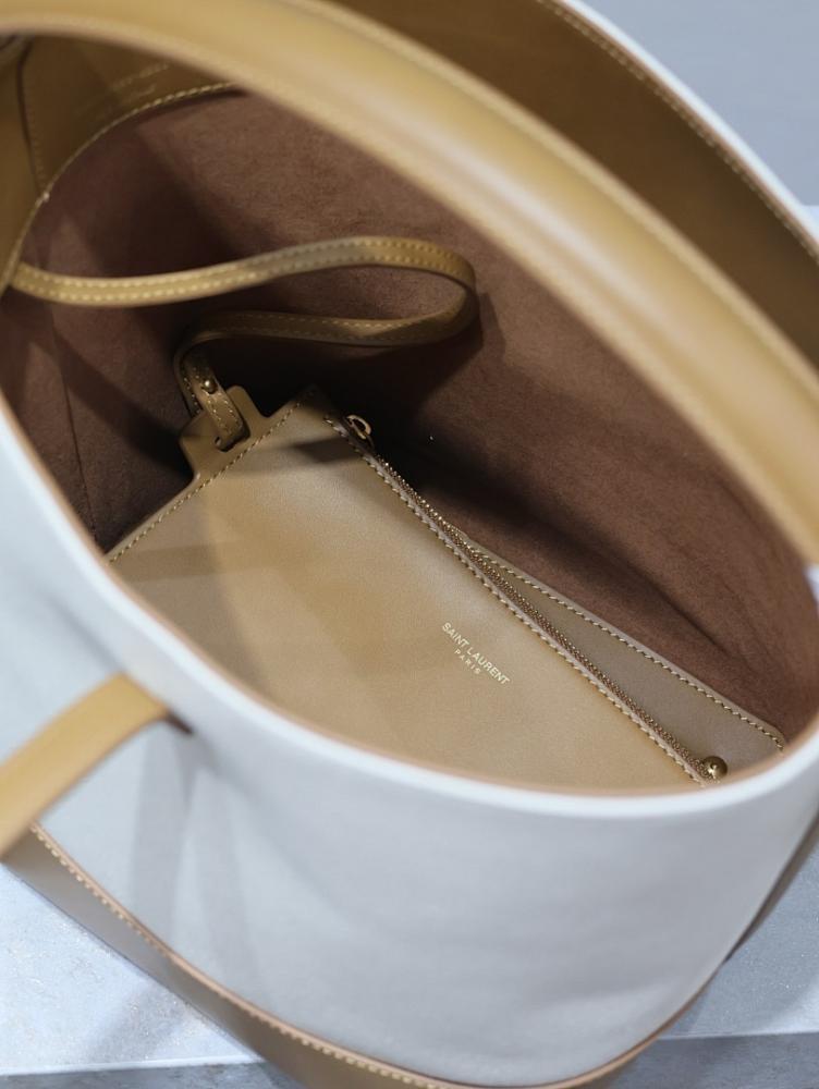 Modern Italian-Inspired Leather Top Handle Bag