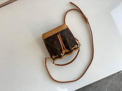Luxury Refined Leather Shoulder Bag
