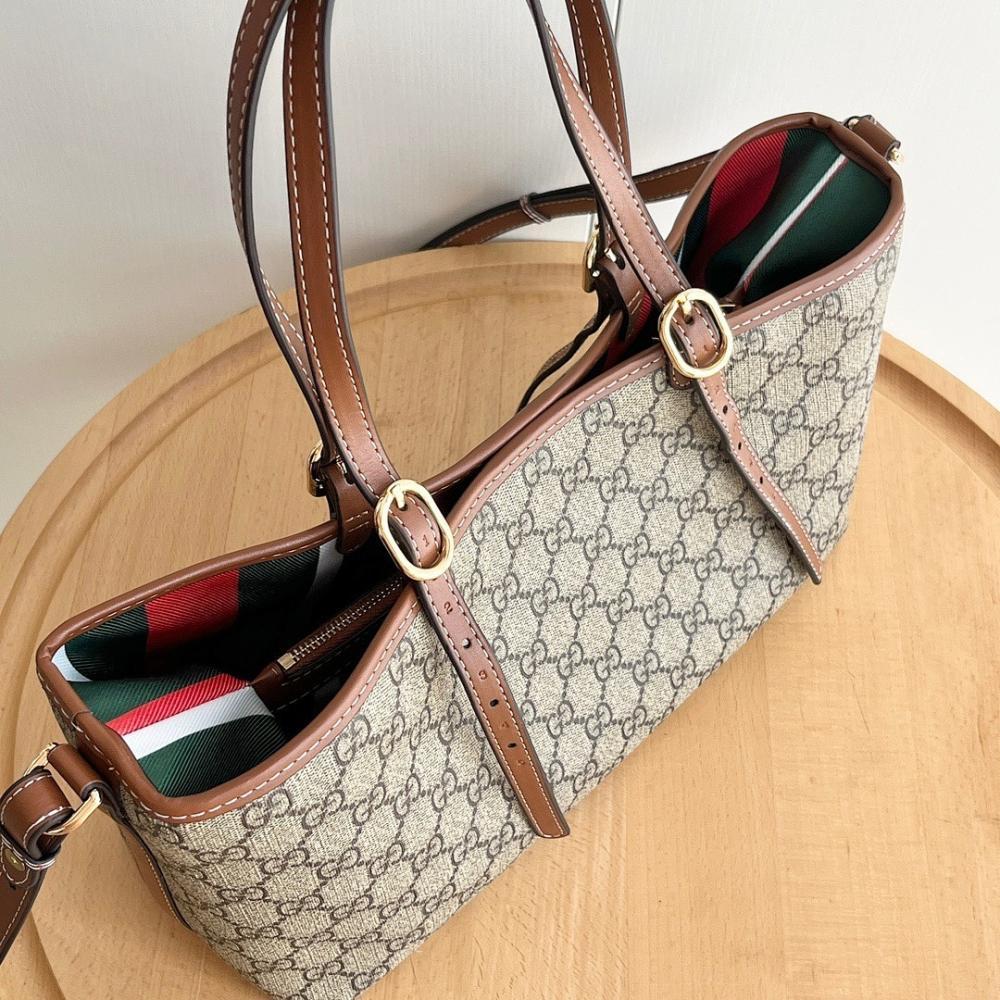 Ophidia Tote Bag