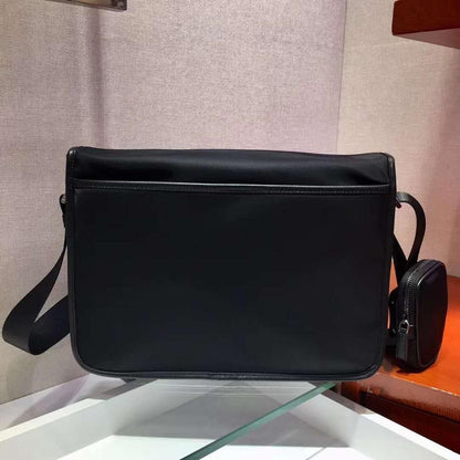 Stylish Refined Saffiano Leather Crossbody Bag