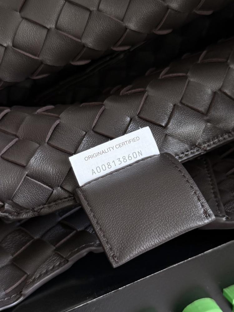 Luxury Elegant Leather Top Handle Bag
