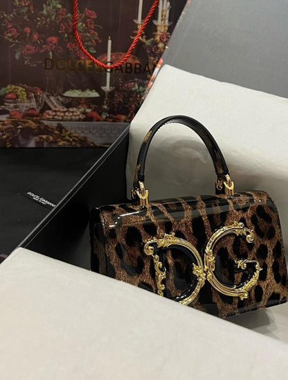Stylish Premium Leather Crossbody Bag