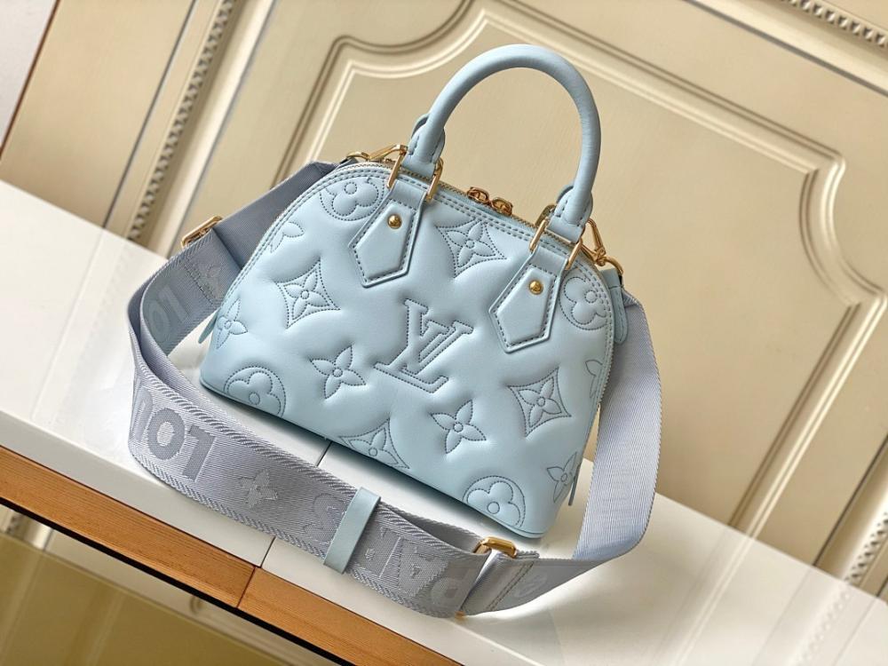 Stylish Refined Quilted Leather Shoulder Bag