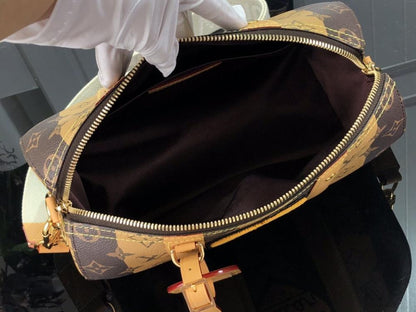Classic Elegant Travel Bag