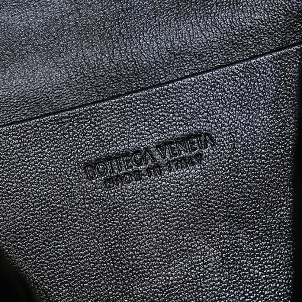 Modern Elegant Woven Lambskin Bag