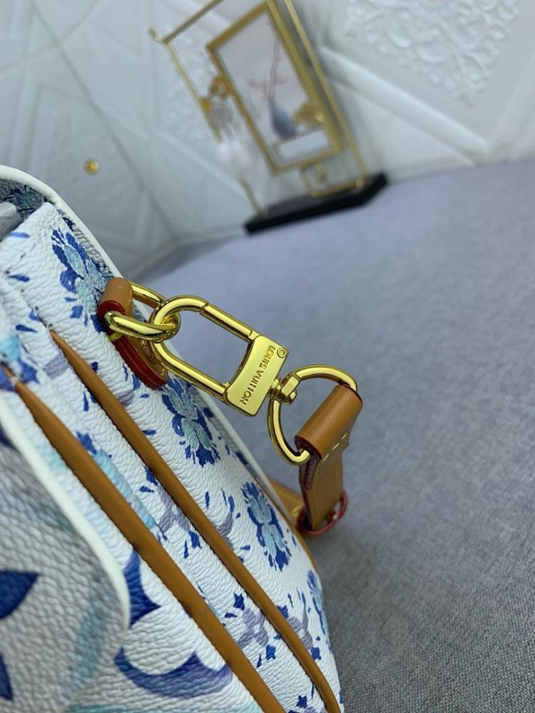 Elegant Stylish Shoulder Bag