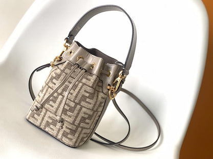 Bucket Bag