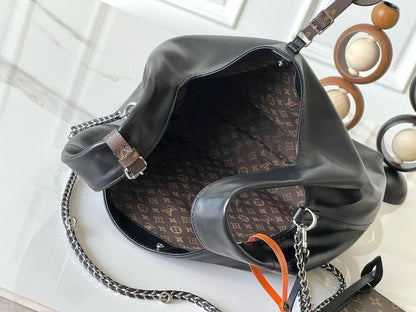 Modern Elegant Quilted Calfskin Bag