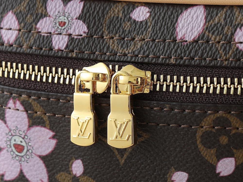 Classic Refined Monogram Leather Shoulder Bag