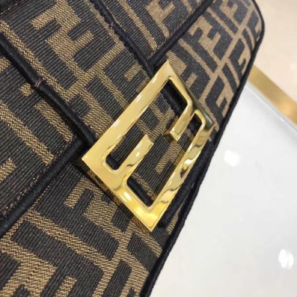 Elegant Shoulder Bag