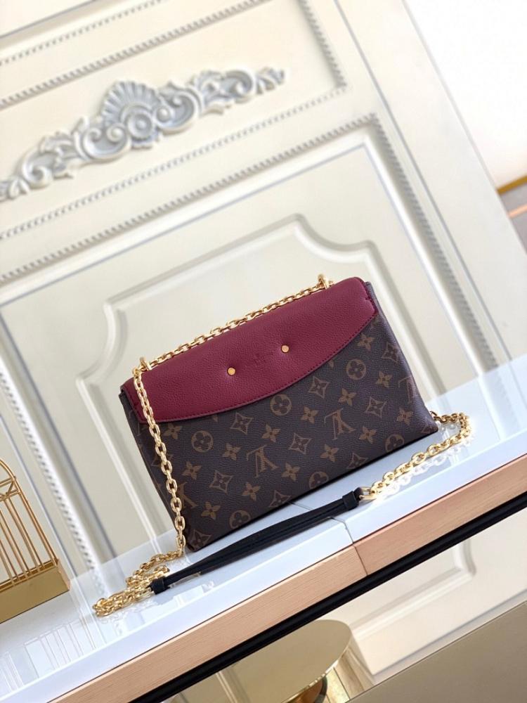 Modern Refined Gold Canvas Crossbody Bag