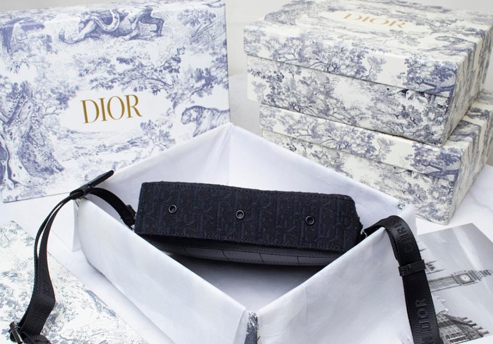 Stylish Leather Crossbody Bag – Special Edition