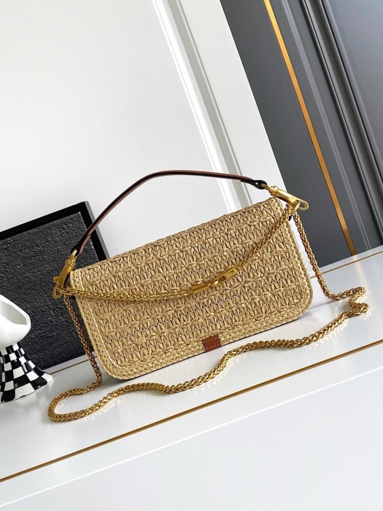 Luxury Raffia Shoulder Bag – Limited Edition
