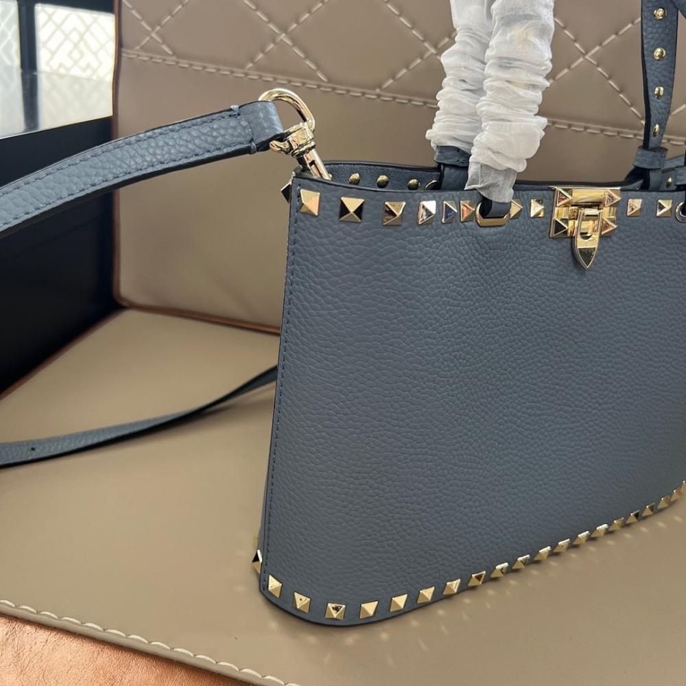 Modern Luxury Shoulder Bag