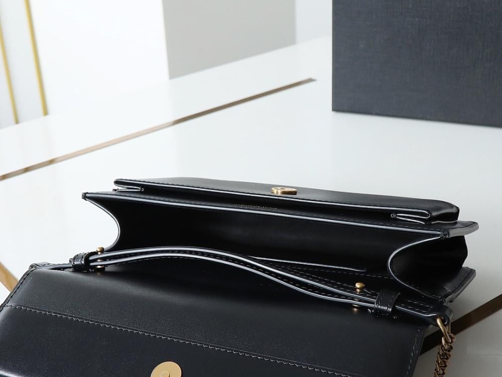 Modern Premium Gold Leather Shoulder Bag